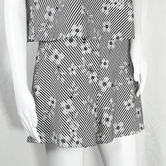 After Market White Black Stripe &Daisy Print Sleeveless High Neck Romper SzS NWT - Picture 14 of 16